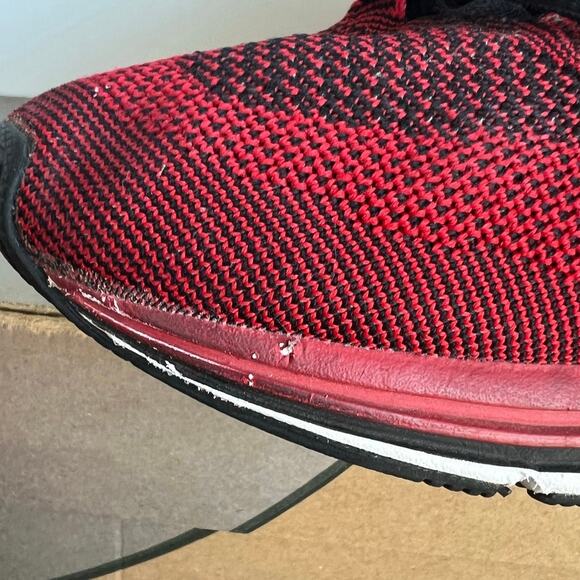 Nike Flyknit Trainer Universal Red/Black Men Sneakers - Size 10.5 main image 8